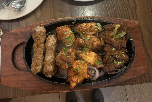 Photo of Khyber Chefs - Pak/Indian Halal Food Restaurant in Milton Keynes - 31 Stratford Rd, Wolverton, Milton Keynes MK12 5LW